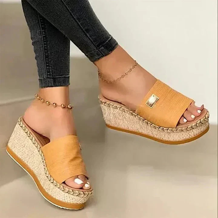 Letnie sandały damskie espadryle na koturnie z platformą - Żółty